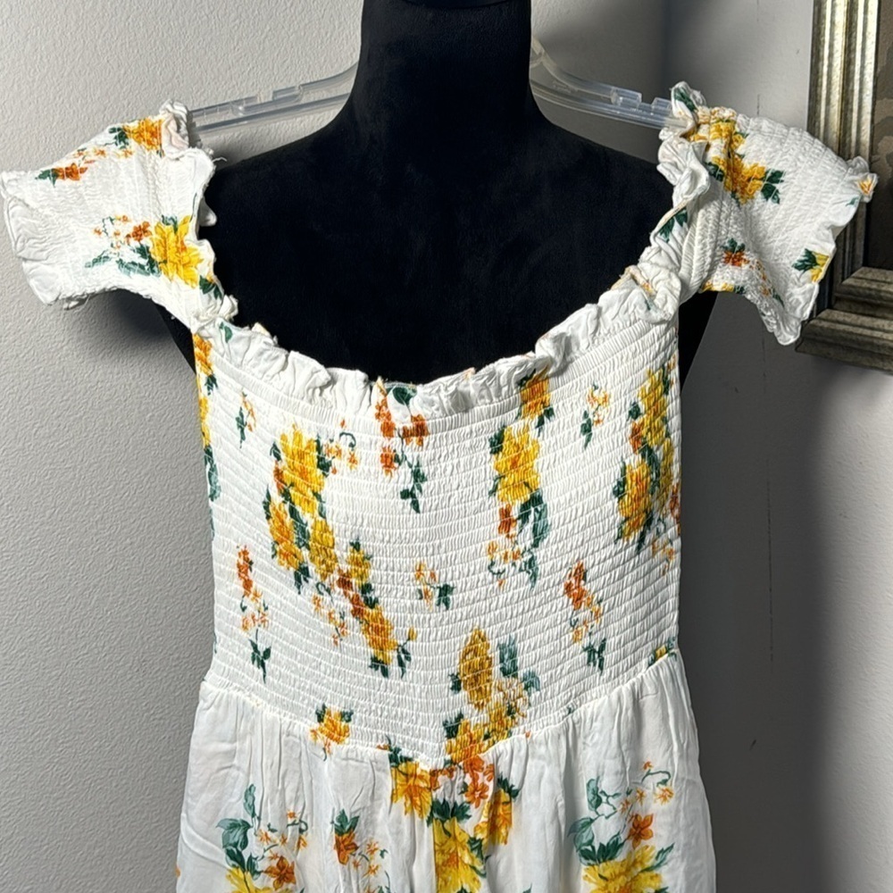 Minkpink Sz S smocked off the shoulder wide leg floral bloom print pantsuit - Picture 3 of 7